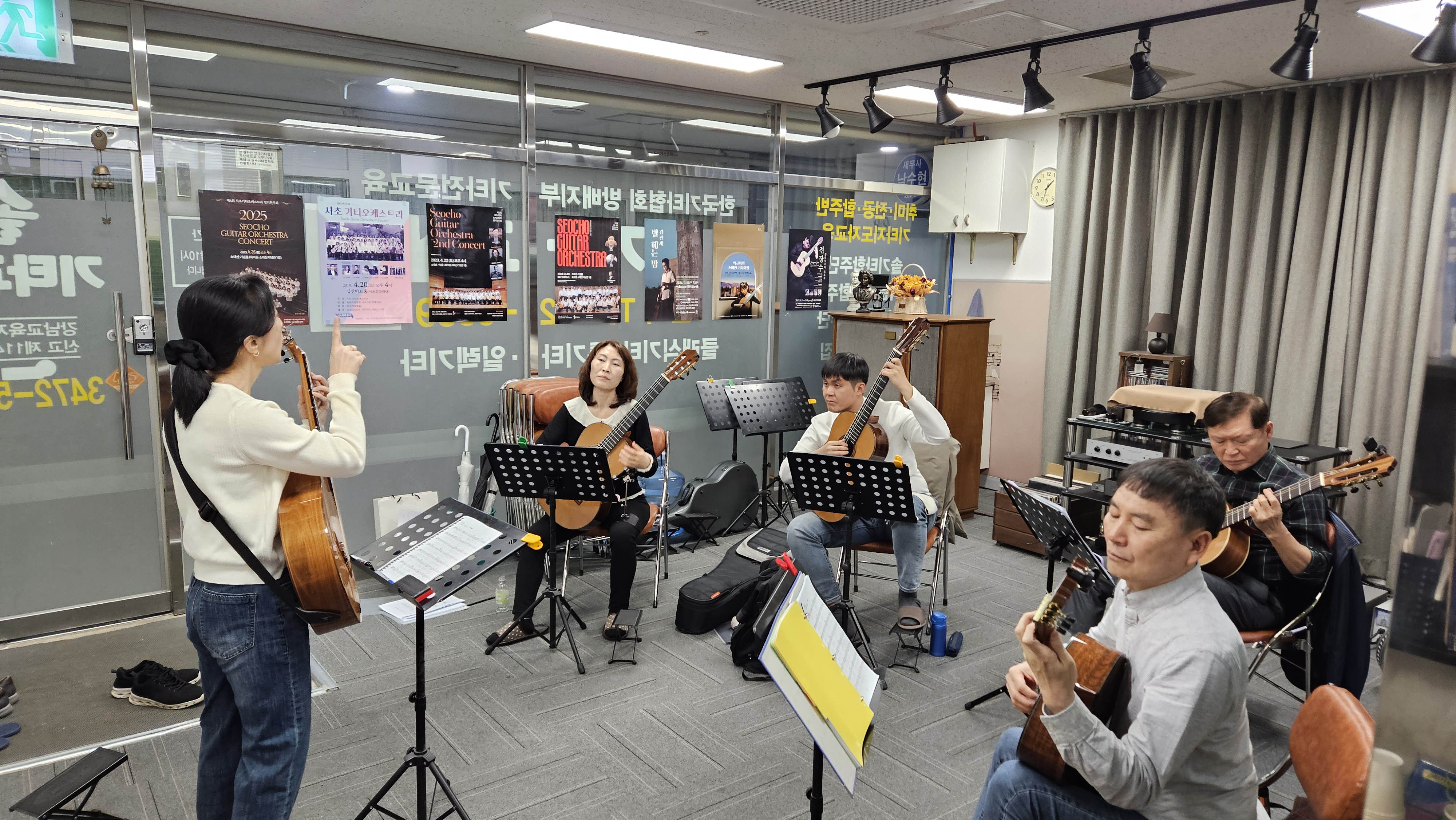 응용반주법-임명희 방배지부장.jpg